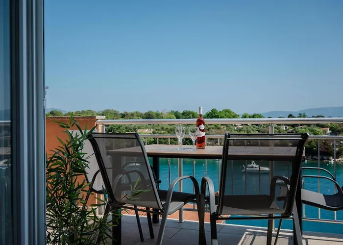 Apartment Alex Sveta Marina